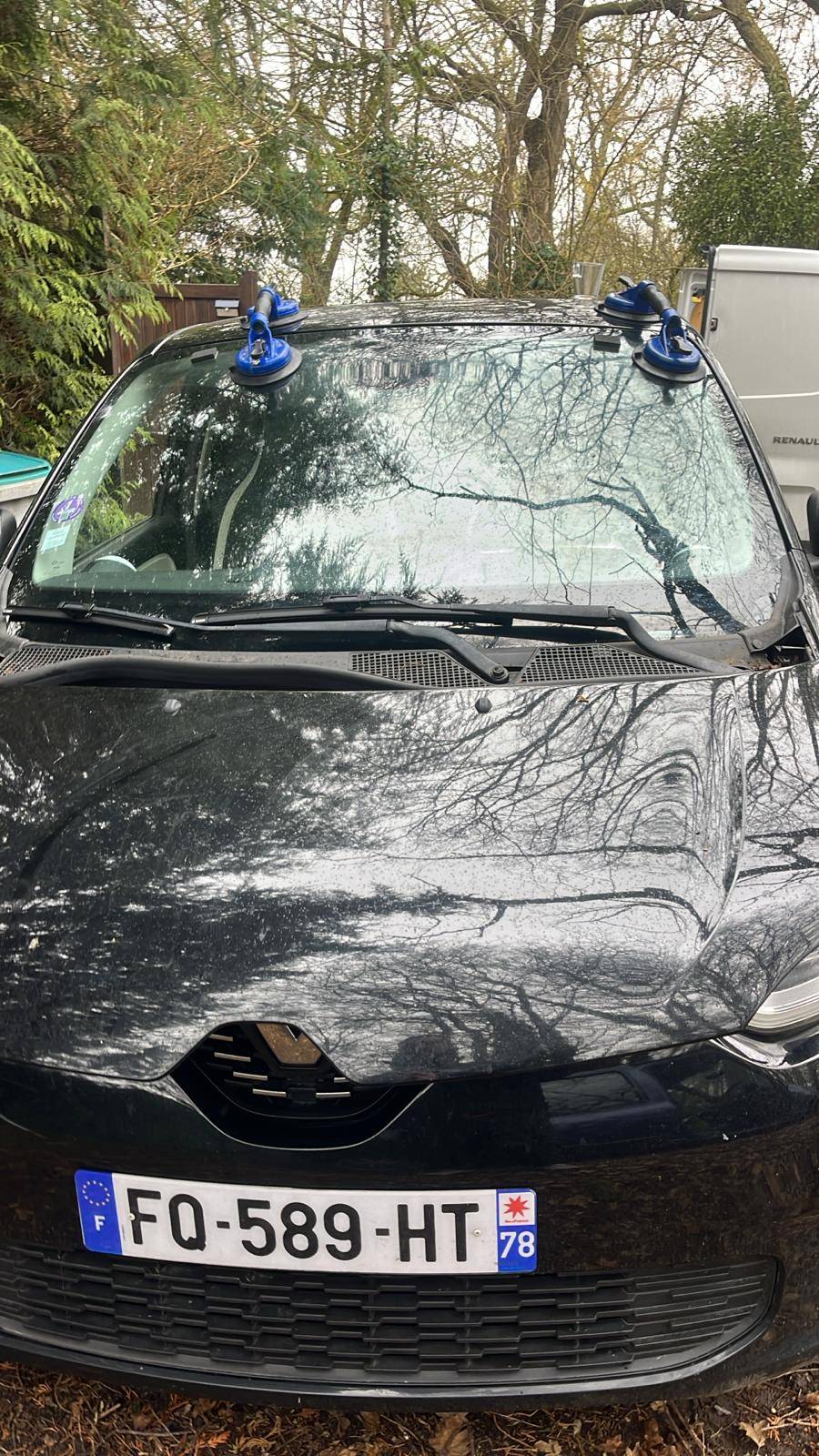 Renault Twingo Pare-brise réparé en Yvelines