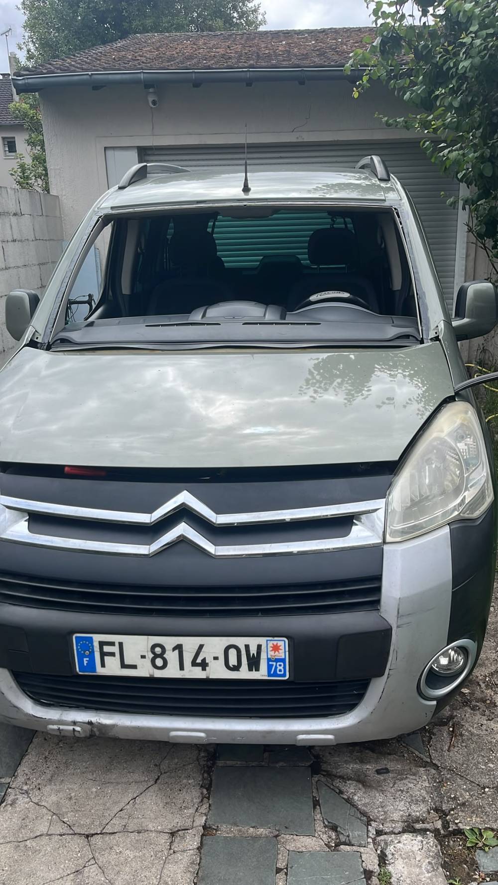 Citroen Berlingo pendant intervention Pare-brise